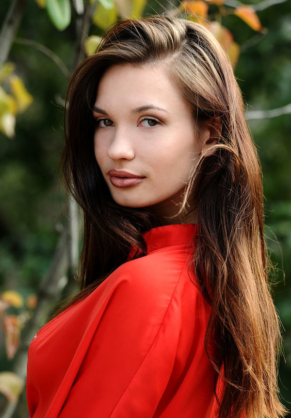 Елена, 18 лет, 2 размер груди